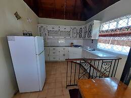 Comfort Kingdom Villa Bed & Breakfast