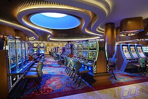 The Oasis Tower at Seminole Hard Rock