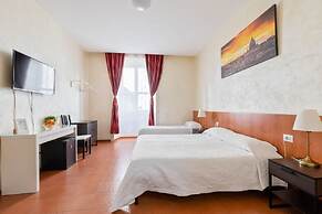 Roma Enrico Guesthouse