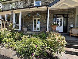 Tyn Y Fron Country House