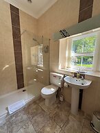 Tyn Y Fron Country House