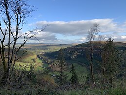 Tyn Y Fron Country House