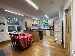 Tyn Y Fron Country House