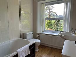 Tyn Y Fron Country House