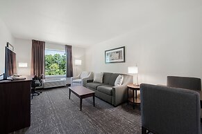 Cobblestone Hotel & Suites - Urbana