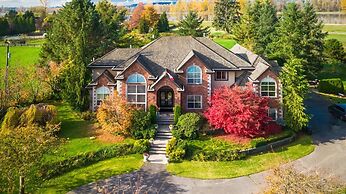 Cedar Manor Bed and Breakfast