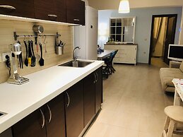 Sunset Koubeli Studio