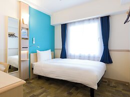 Toyoko Inn Kobe Sannomiya-eki Shiyakusho Mae
