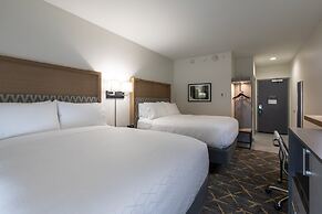 Holiday Inn Greenville - Woodruff Road by IHG