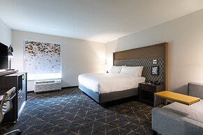 Holiday Inn Greenville - Woodruff Road by IHG