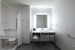 Holiday Inn Greenville - Woodruff Road by IHG