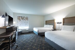 Holiday Inn Greenville - Woodruff Road by IHG