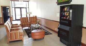 Red Carpet Inn & Suites