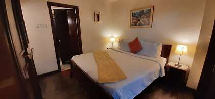 Rihanna Service Suite at Times Square