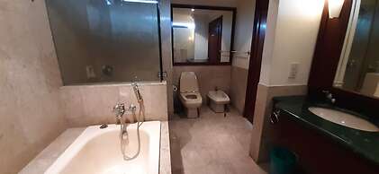 Rihanna Service Suite at Times Square