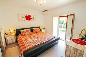 Judith - Modern Apartment in Moraira