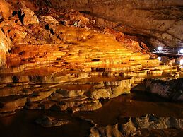 Trip Base Coconeel - Hostel