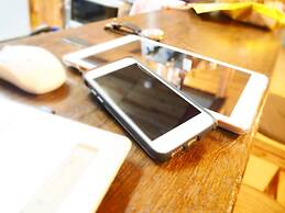 Trip Base Coconeel - Hostel