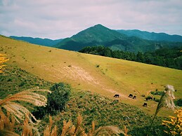 Trip Base Coconeel - Hostel