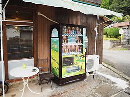 Trip Base Coconeel - Hostel