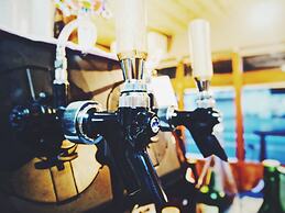 Trip Base Coconeel - Hostel