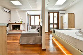 Flowers Of Athens - Boutique Aparthotel