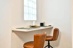 Flowers Of Athens - Boutique Aparthotel