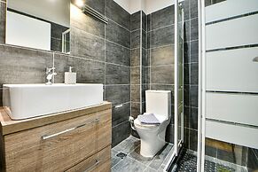 Flowers Of Athens - Boutique Aparthotel