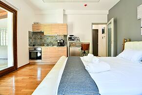 Flowers Of Athens - Boutique Aparthotel