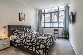 Plenty Apartments Apollo