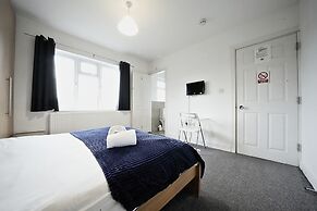 The Great Airport Place