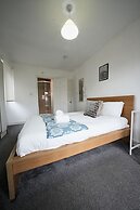 The Great Airport Place