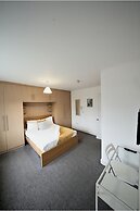 The Great Airport Place