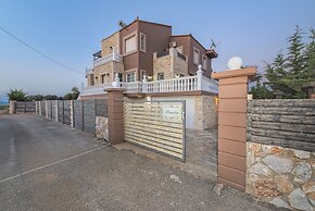 Grecian Villa Poseidon