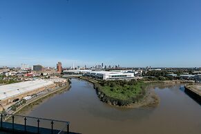 London Riverview - Canary Wharf - Excel