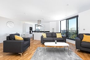 London Riverview - Canary Wharf - Excel