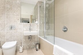 London Riverview - Canary Wharf - Excel