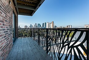 London Riverview - Canary Wharf - Excel