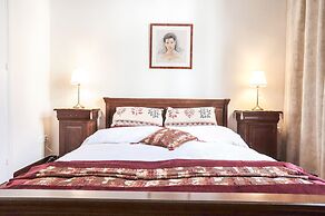 Residence Of Kanella