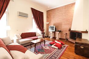 Residence Of Kanella