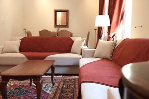 Residence Of Kanella