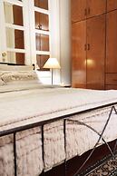 Residence Of Kanella