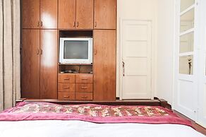 Residence Of Kanella