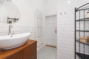 Cracovian Home - LoftAffair