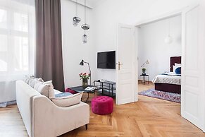 Cracovian Home - LoftAffair