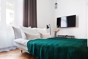 Cracovian Home - LoftAffair