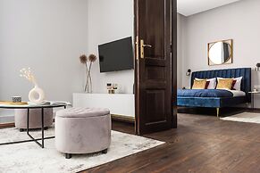 Cracovian Home - LoftAffair