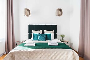 Cracovian Home - LoftAffair