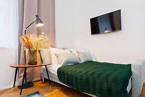 Cracovian Home - LoftAffair