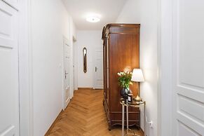 Cracovian Home - LoftAffair